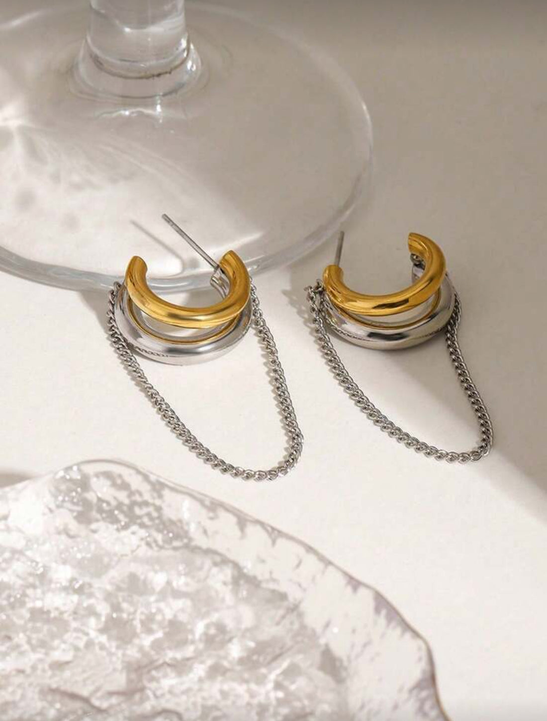 Eclipse Chain Hoops